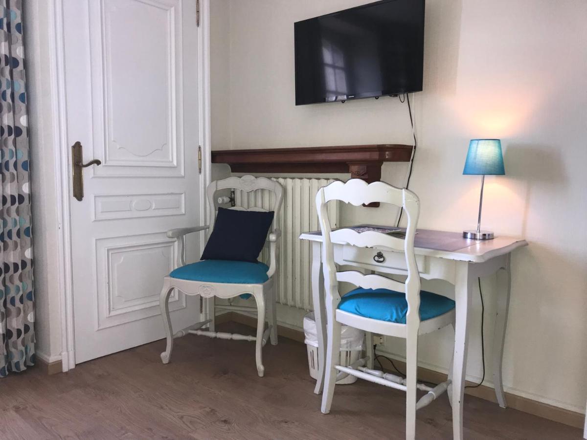 Hotel Les Deux Magots La Roche-Bernard Luaran gambar