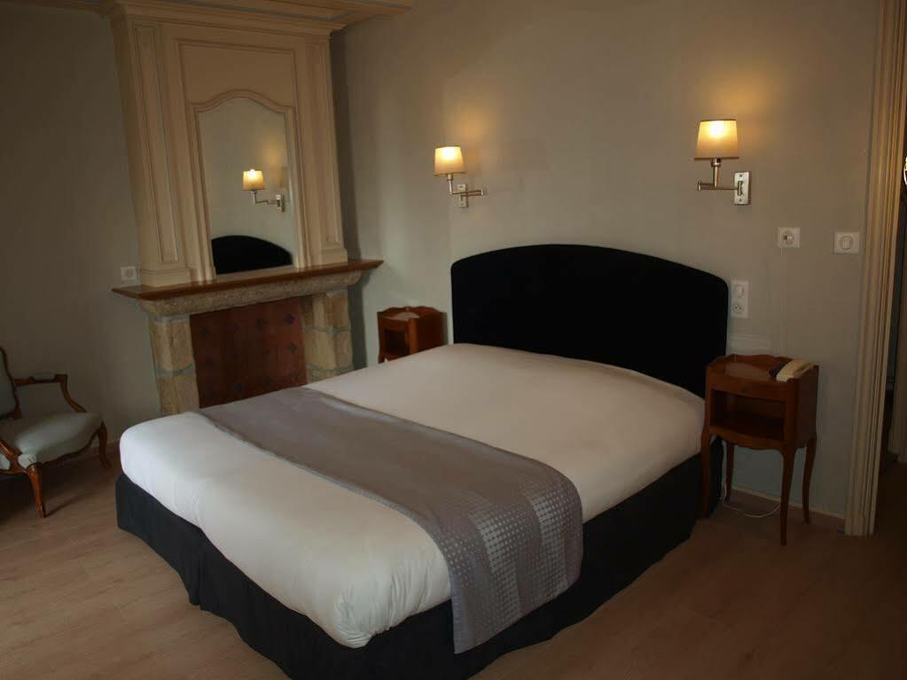 Hotel Les Deux Magots La Roche-Bernard Luaran gambar